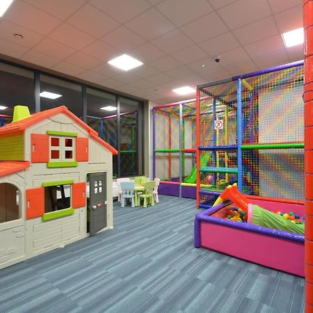 Apartament Z Widokiem, Osiedle Feniks 코워브제크 외부 사진